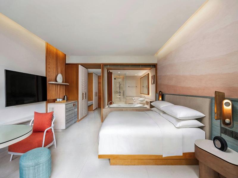 Renaissance Phuket Resort & Spa image