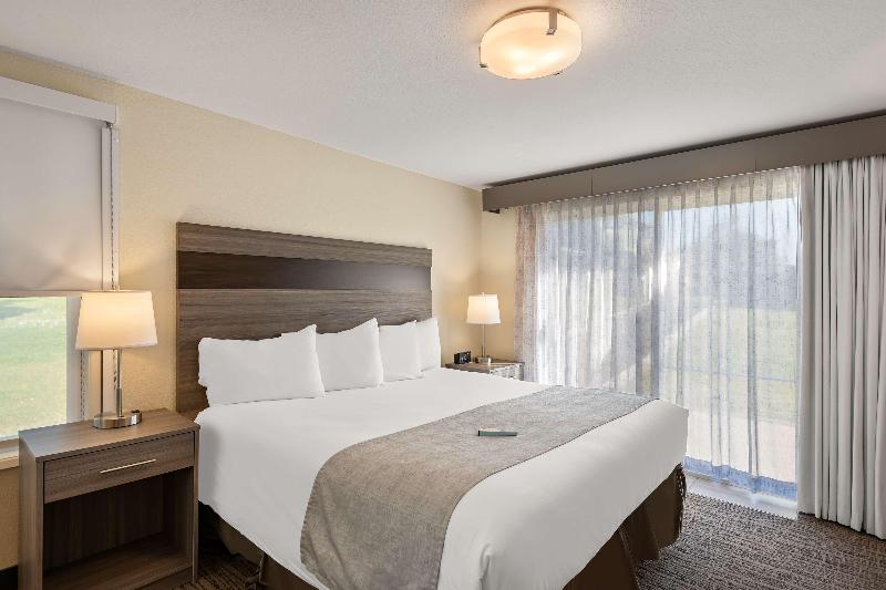 Best Western Inn at Face Rock image