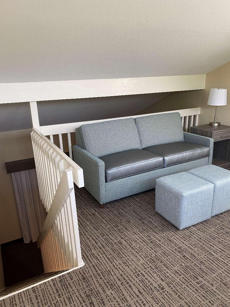 Best Western Inn at Face Rock image