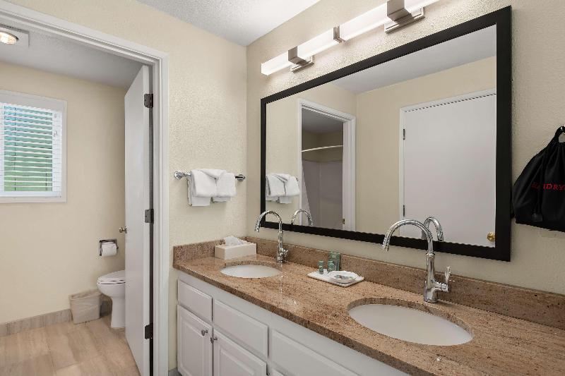 Best Western Inn at Face Rock image