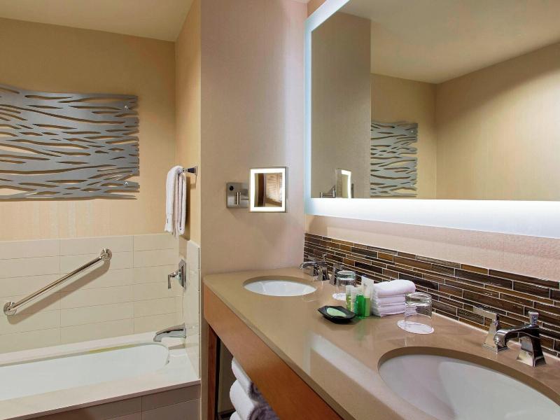 The Westin La Paloma image