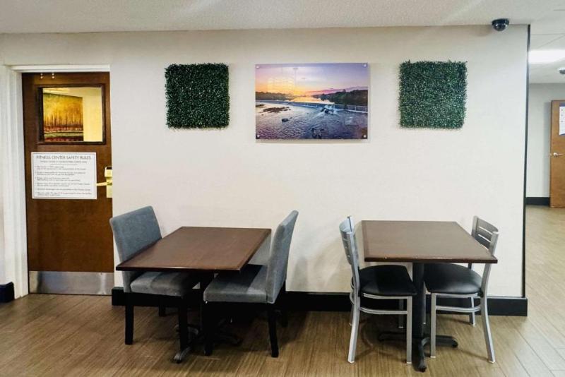 Quality Inn Danville - University Area image