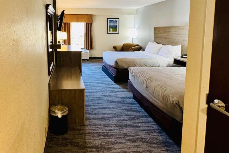  Quality Inn Danville - University Area image