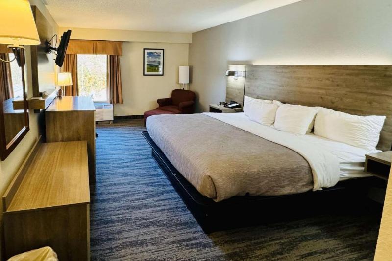  Quality Inn Danville - University Area image