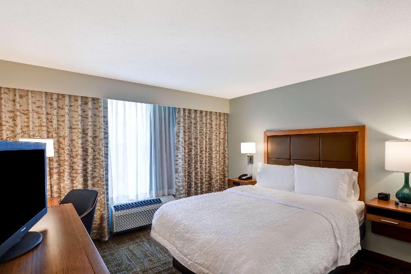 Hampton Inn State College image