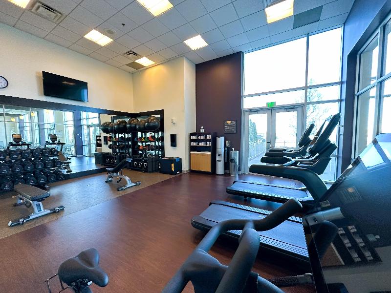 DoubleTree by Hilton Bay City - Riverfront image