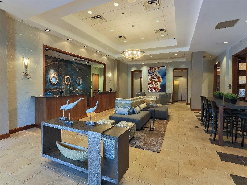 DoubleTree by Hilton Bay City - Riverfront image