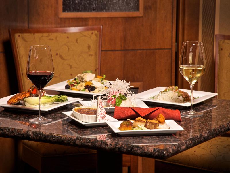 DoubleTree by Hilton Bay City - Riverfront image
