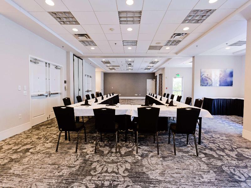 Hilton Garden Inn Temple Medical Center image