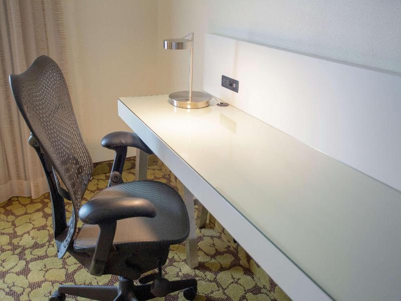 Hilton Garden Inn Temple Medical Center image