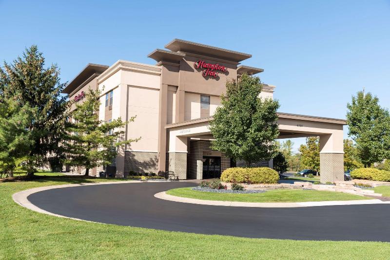 Hampton Inn Midland image