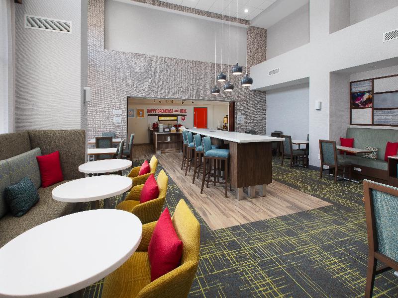 Hampton Inn & Suites St. Cloud, MN image