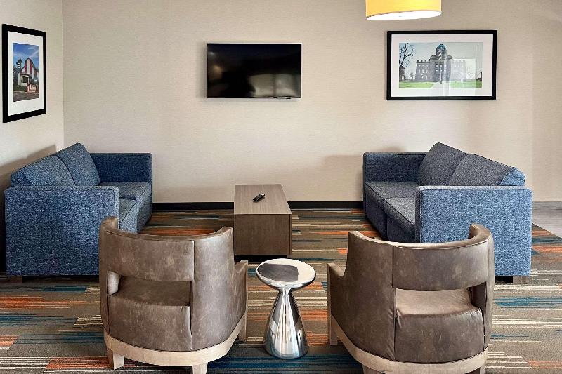 MainStay Suites Bourbonnais - Kankakee image