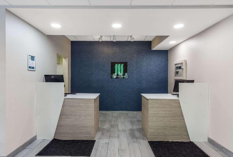 MainStay Suites Bourbonnais - Kankakee image