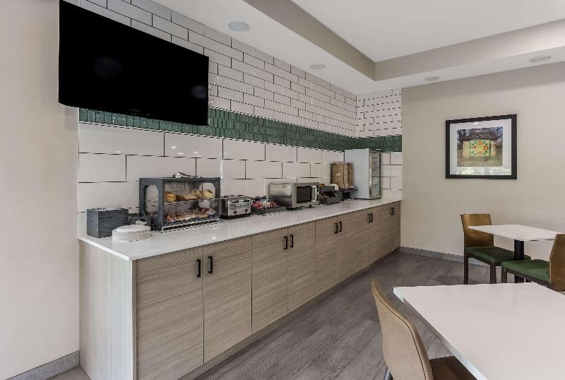 MainStay Suites Bourbonnais - Kankakee image
