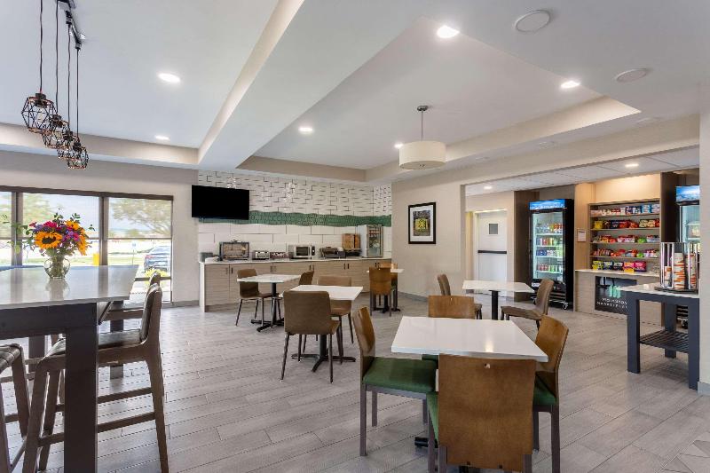 MainStay Suites Bourbonnais - Kankakee image