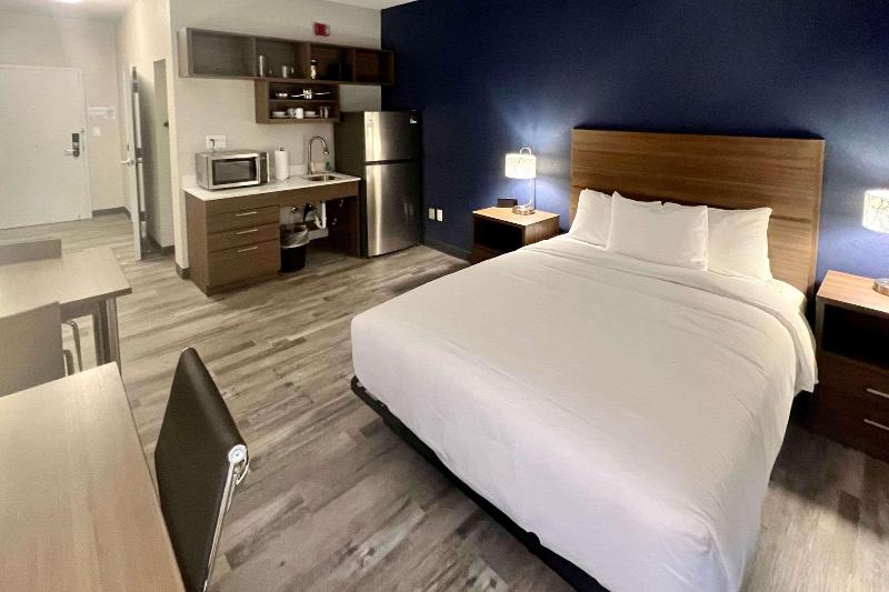 MainStay Suites Bourbonnais - Kankakee image