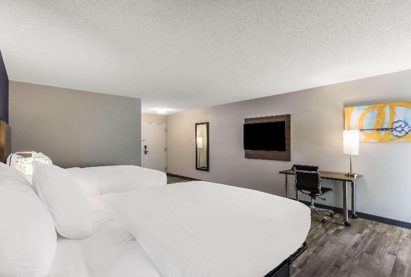MainStay Suites Bourbonnais - Kankakee image