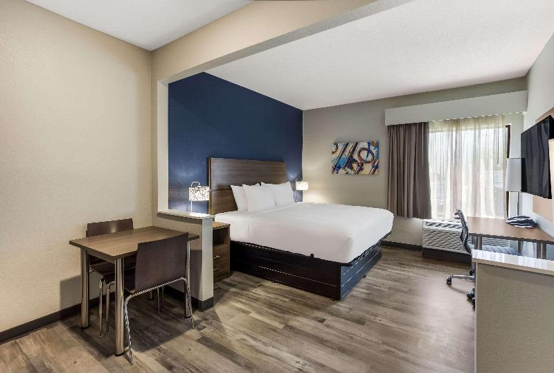 MainStay Suites Bourbonnais - Kankakee image