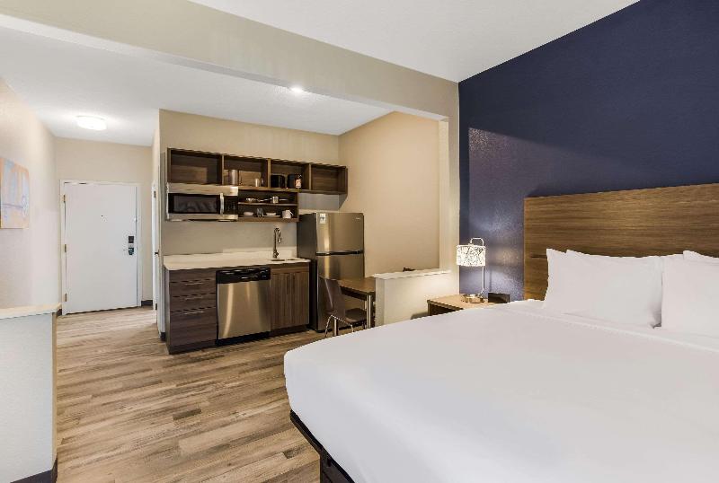 MainStay Suites Bourbonnais - Kankakee image