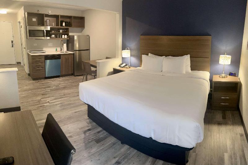 MainStay Suites Bourbonnais - Kankakee image