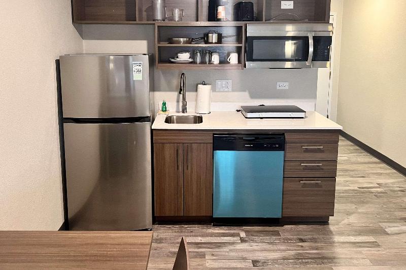 MainStay Suites Bourbonnais - Kankakee image