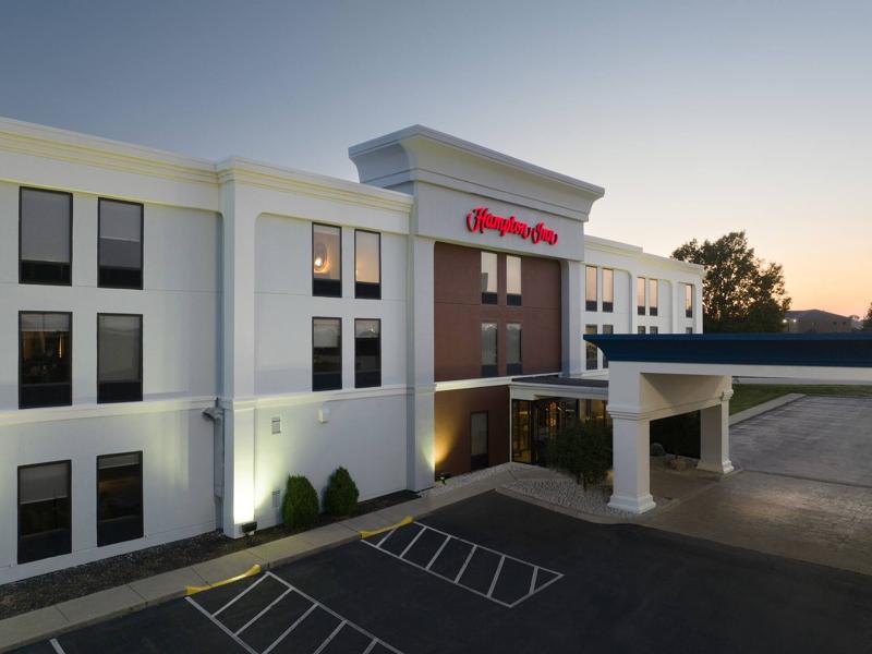 Hampton Inn Troy image