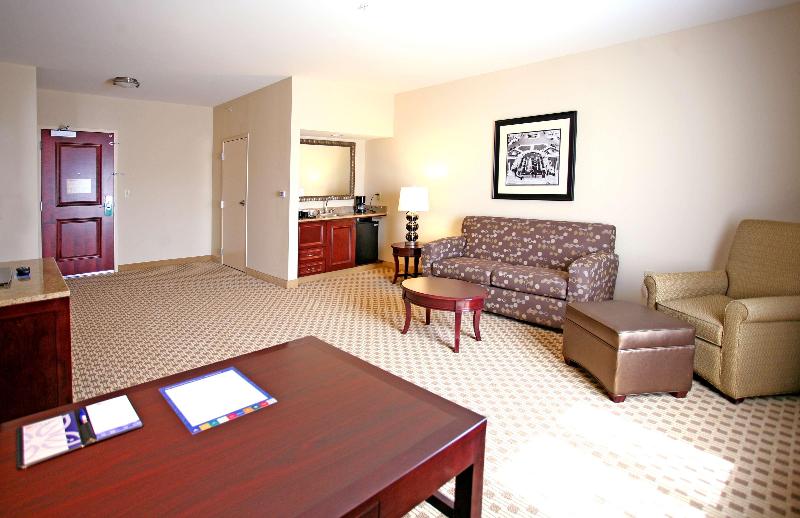 Hilton Garden Inn Cincinnati Blue Ash image