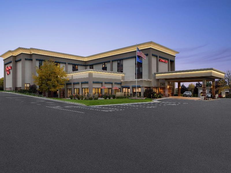 Hampton Inn Milwaukee/Brookfield — general view