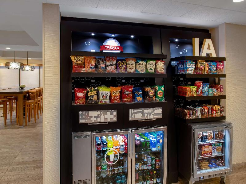 Hampton Inn West Des Moines Lake Drive image
