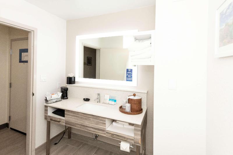 Hampton Inn Kerrville image