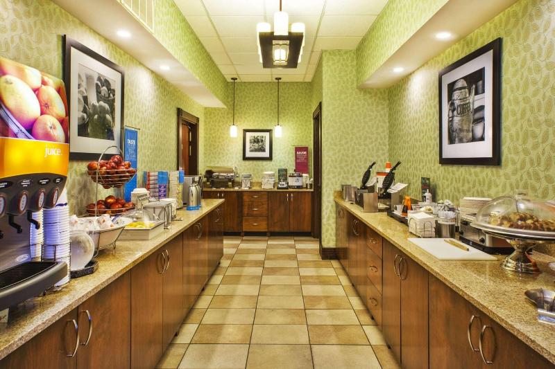 Hampton Inn Gaylord image