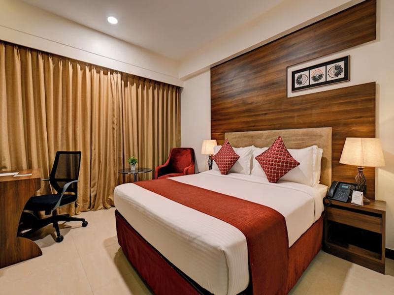 Hotel Tip Top International image