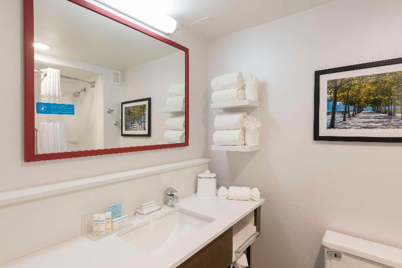 Hampton Inn Cincinnati-Airport South image