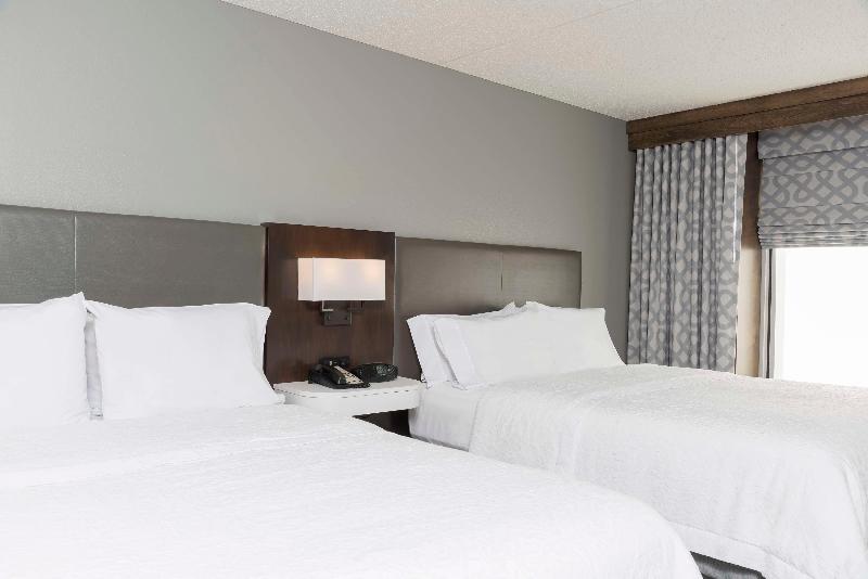 Hampton Inn Cincinnati-Airport South image