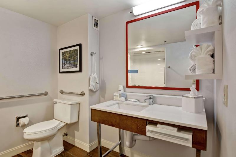 Hampton Inn Cincinnati-Airport South image