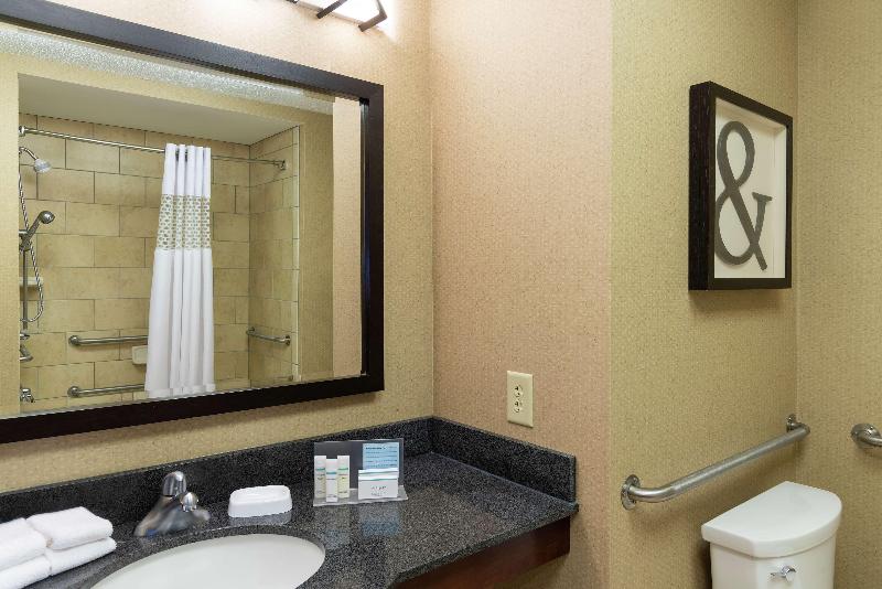 Hampton Inn Warsaw image