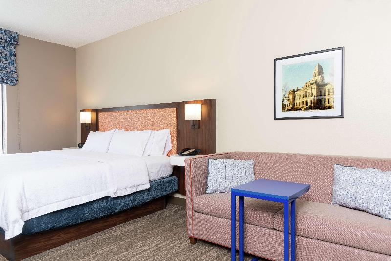 Hampton Inn Warsaw image