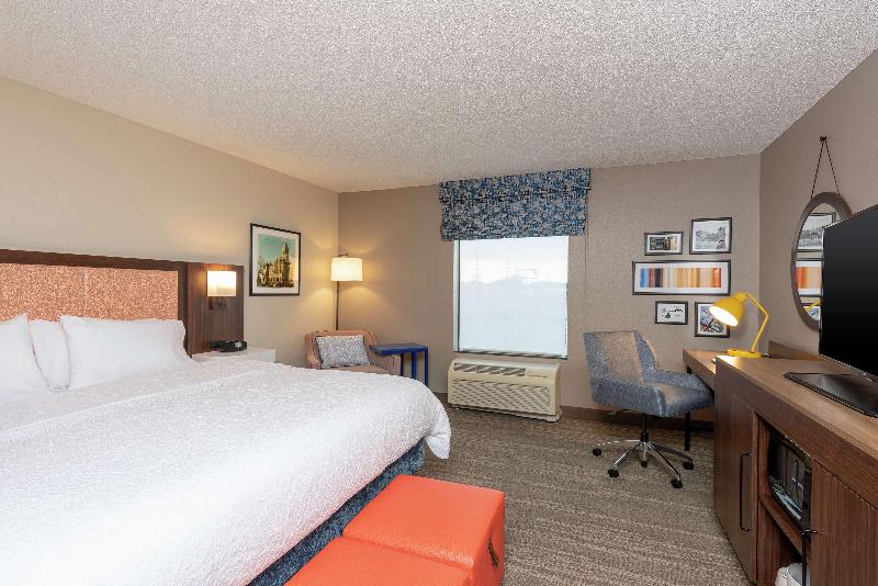 Hampton Inn Warsaw image