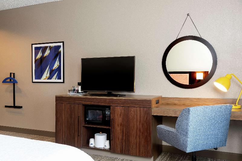 Hampton Inn Warsaw image