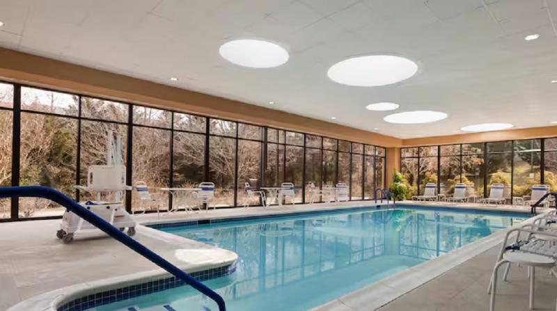 Hampton Inn Warrenton, Va image