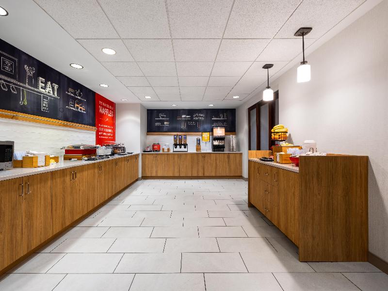 Hampton Inn Warrenton, VA image