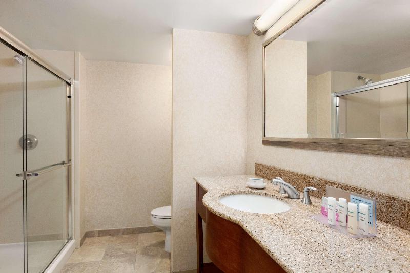 Hampton Inn Warrenton, Va image