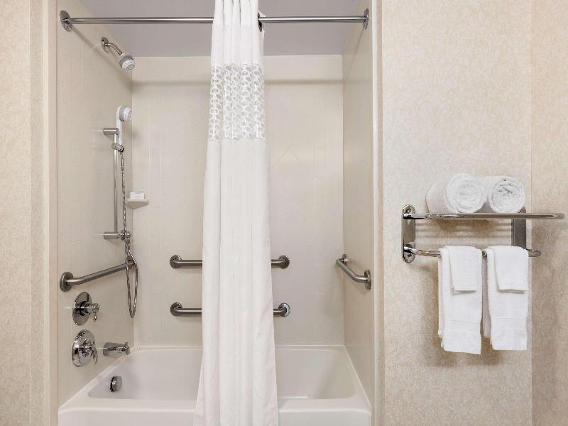 Hampton Inn Warrenton, Va image