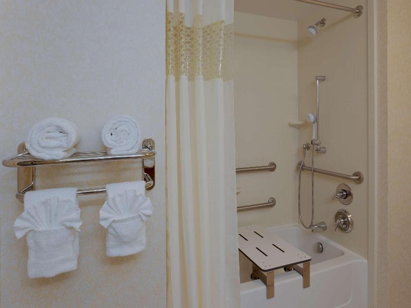 Hampton Inn Warrenton, Va image