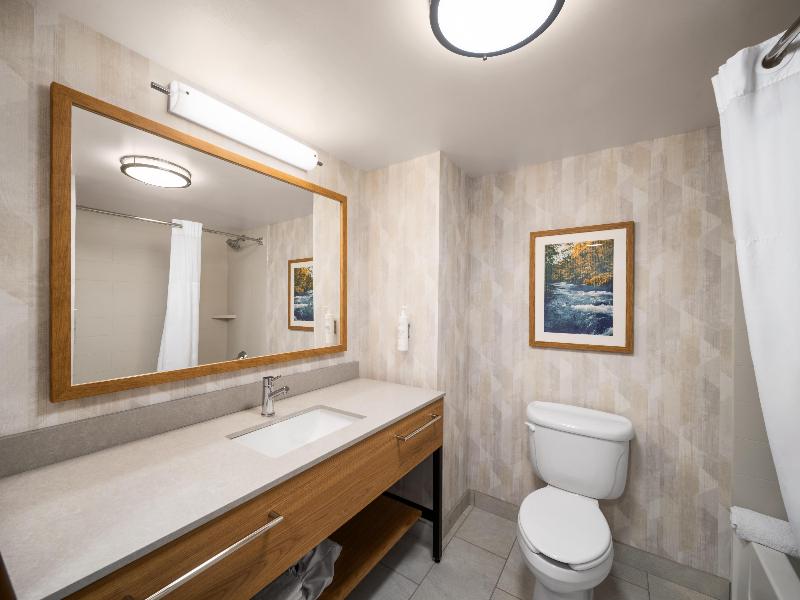 Hampton Inn Warrenton, VA image
