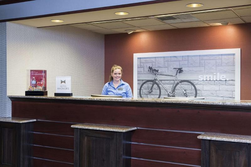Hampton Inn Mt. Pleasant image