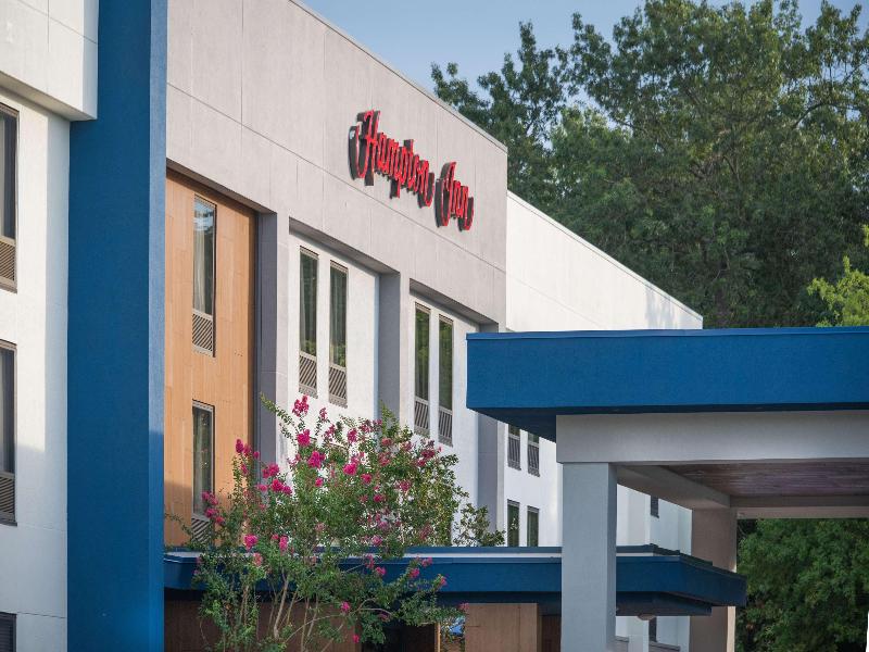 Hampton Inn Waldorf image