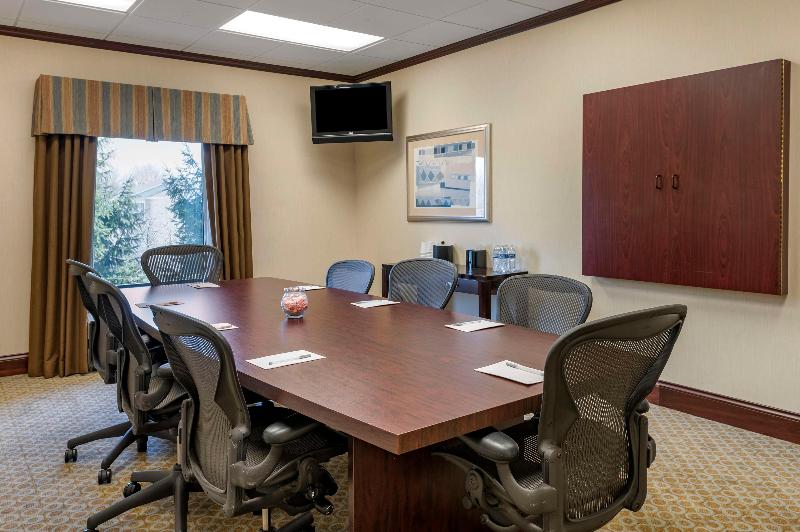 Hampton Inn Greenfield image