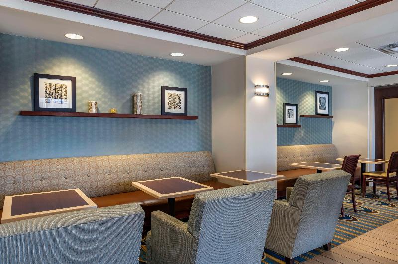 Hampton Inn Greenfield image